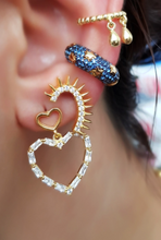 Load image into Gallery viewer, Single Gold &#39;Big Heart&#39; Earring