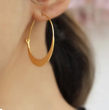 Load image into Gallery viewer, Gold Plated Hoop Earrings