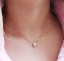 Load image into Gallery viewer, Delicate Baguette Necklace