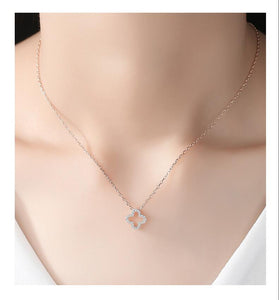Lucky Clover Lovely Pendant Necklace