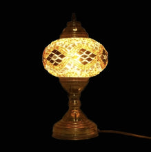 Load image into Gallery viewer, Mosaic Table Lamp