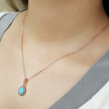 Load image into Gallery viewer, Teardrop Turquoise Necklace
