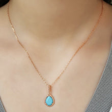Load image into Gallery viewer, Teardrop Turquoise Necklace